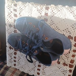 Suede blue converse with gold eyelets